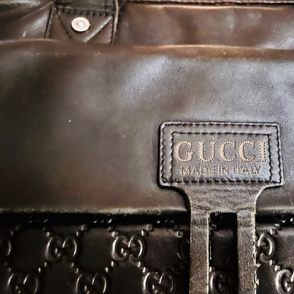 Authentic Gucci leather zippered tote - Picture 6 of 12